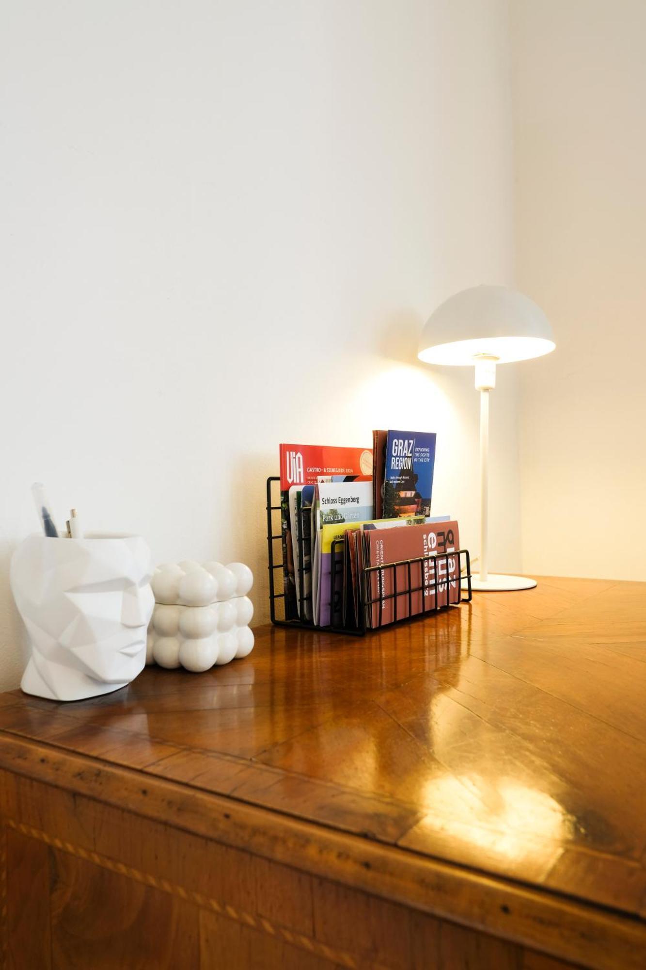 Stilvolles Apartment In Zentraler Lage - Free Parking Graz Exterior photo